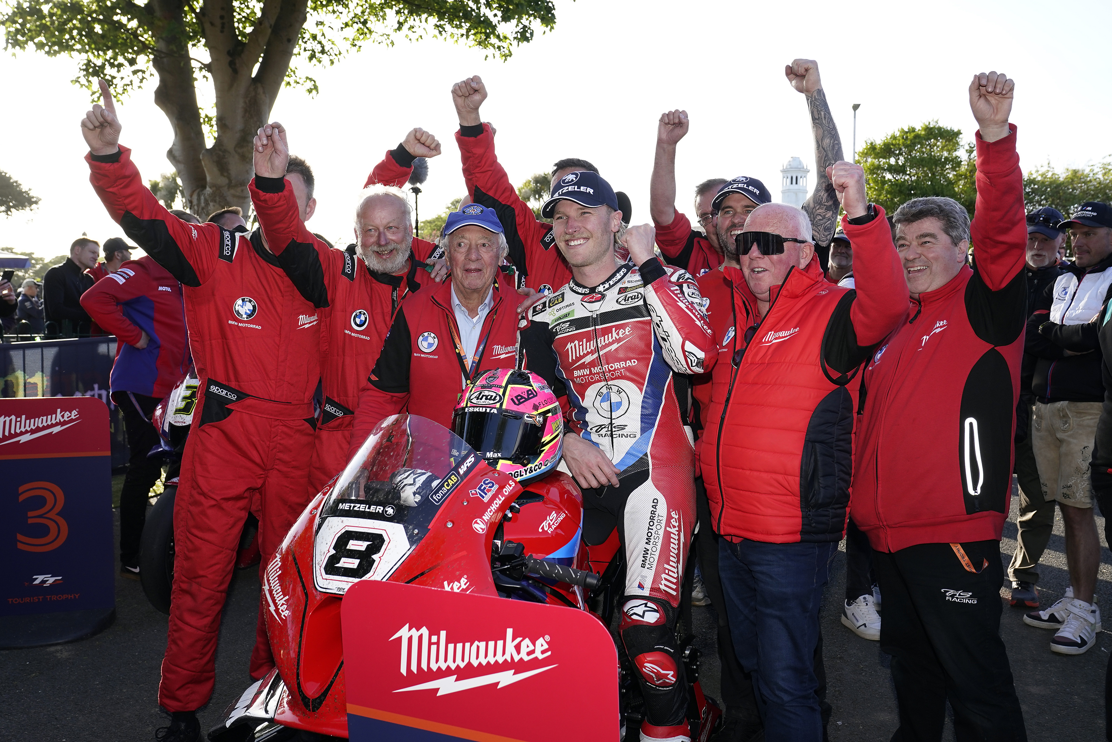 This is a unknown image